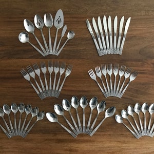 Mid Century Customcraft Stainless Flatware / Silverware Complete Set - Fleur de Lis CUS3