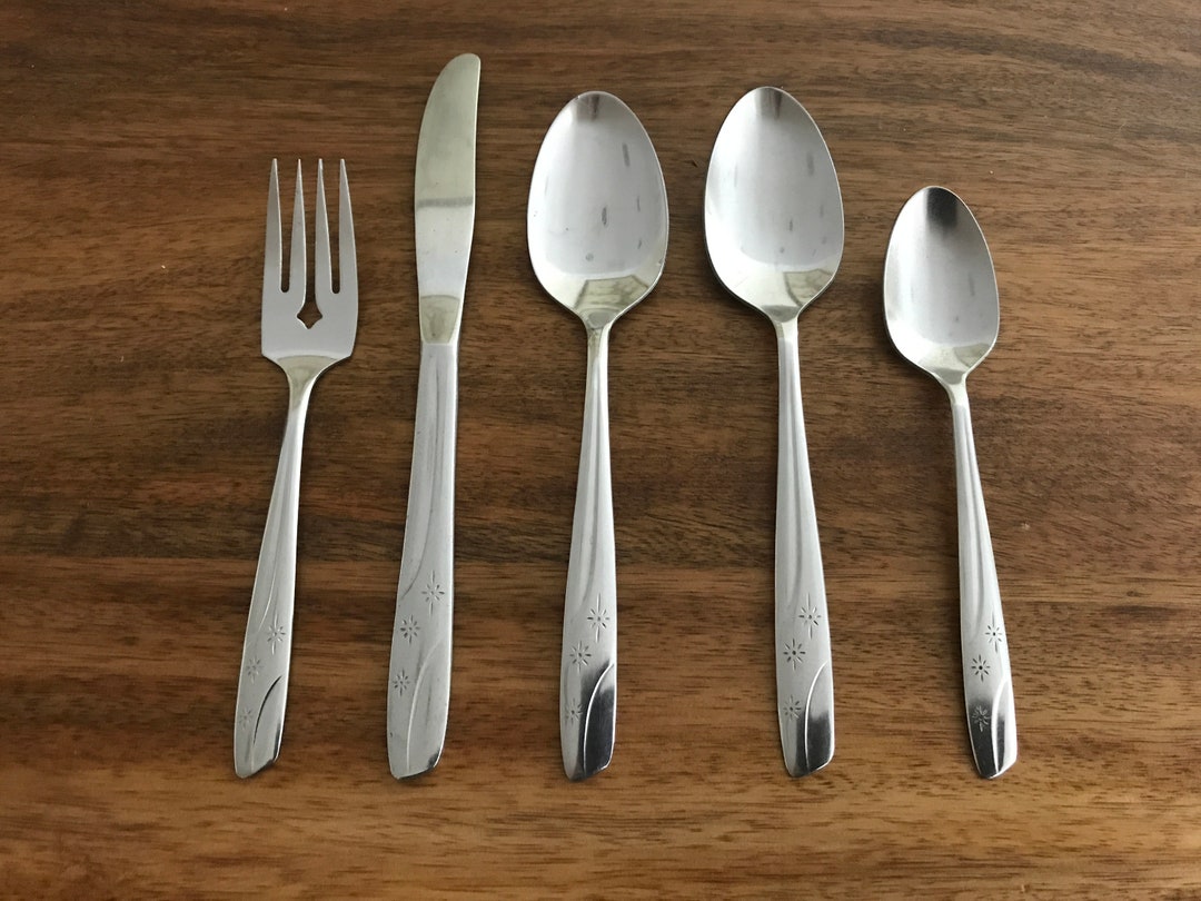 Mid Century Oneida Silver Stainless Thor Silverware / Flatware Starlet