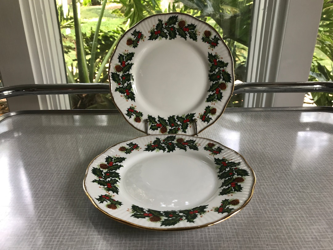 One Rosina Queens Fine Bone China Yuletide Scalloped Dessert / Etsy