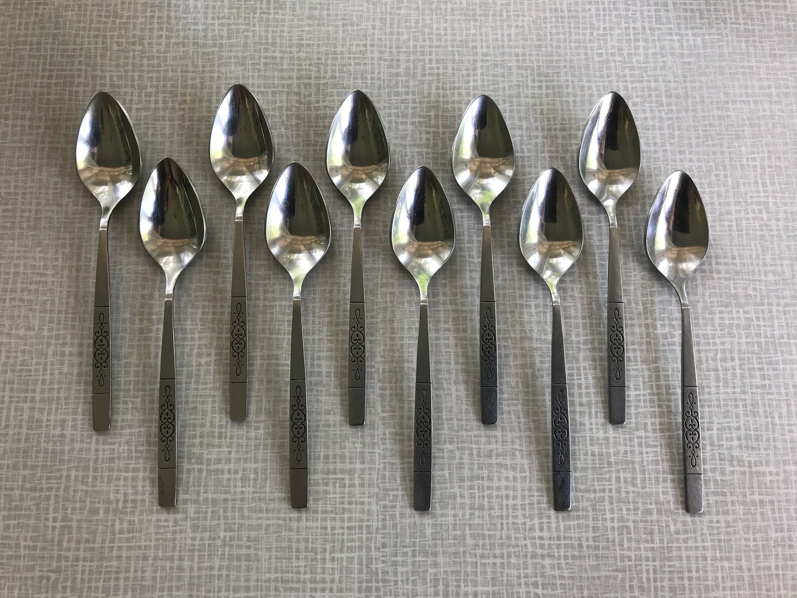 Oneida Rochestter WM A Rogers Deluxe Stainless Steel Oneida Ltd. Silverware / Flatware ...
