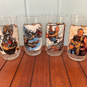 1985 The Goonies Glass - Goonies in the Organ Chamber, Data on the Waterslide, Sloth Comes to the Rescue, Sloth and the Goonies