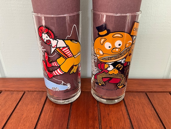 One 1977 Mcdonald's Action Series Glass - Ronald Mcdonald, Mayor