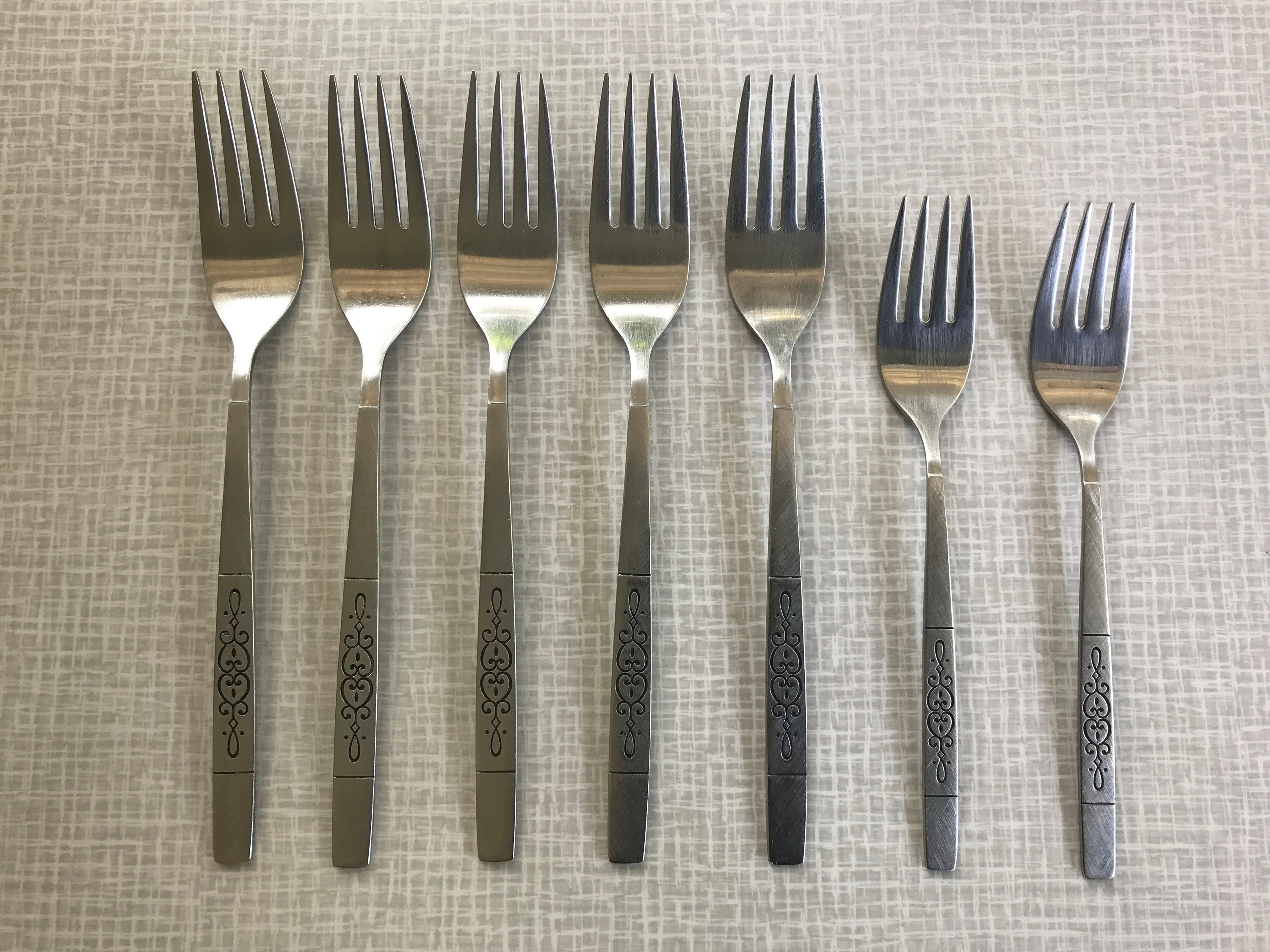 Oneida Rochestter WM A Rogers Deluxe Stainless Steel Oneida Ltd. Silverware / Flatware ...
