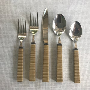 Vintage Nautical Plastic Handle Stainless Silverware / Flatware - Five Piece Set in Original Box - Nautica Island Shores
