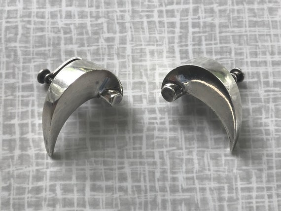 Vintage Antonio Piñeda of Taxco Sterling Silver Earrings - Comma Design View 2