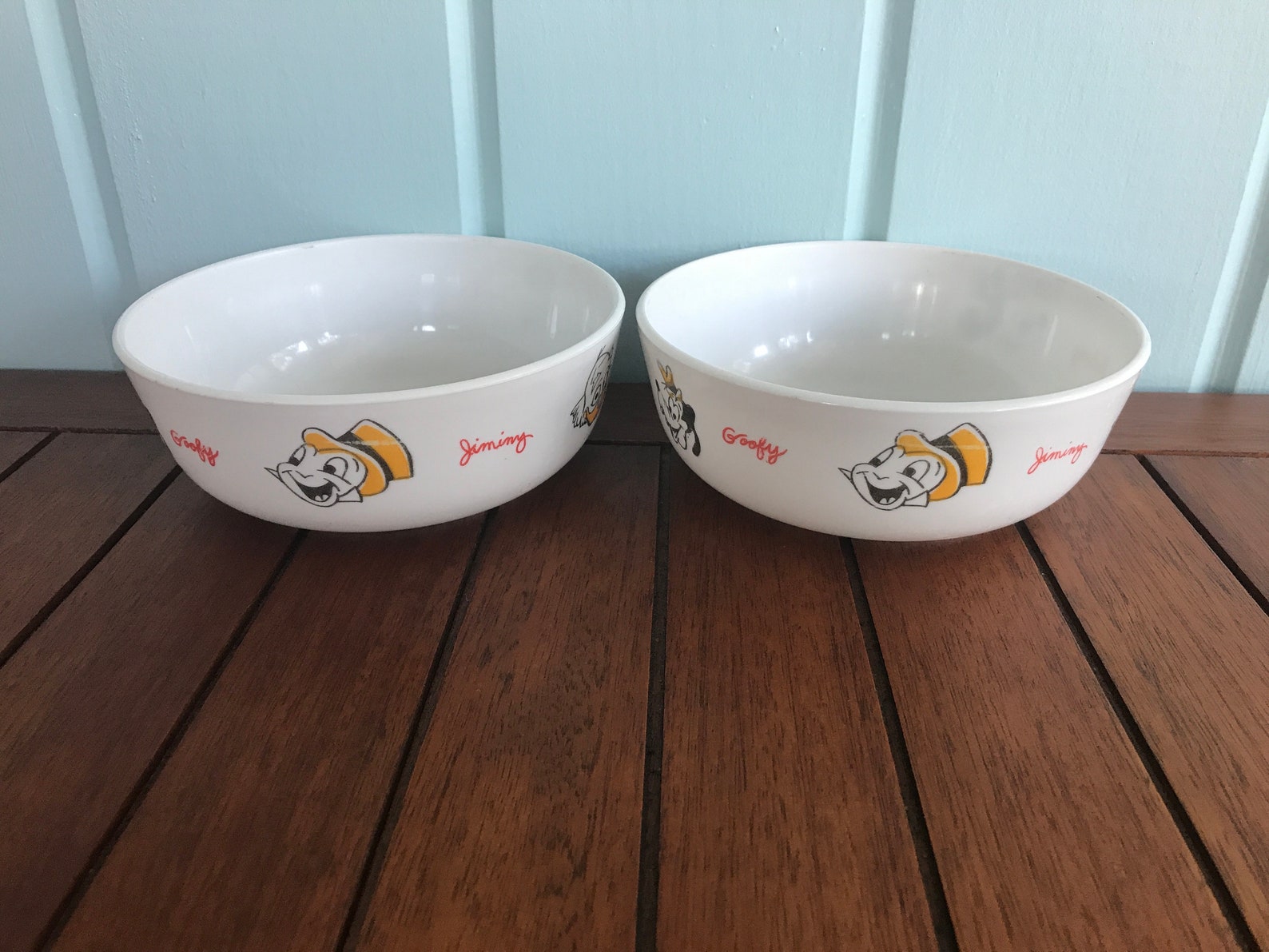 Two Vintage Eagle Disney Cereal Bowls Mickey Mouse Donald Etsy