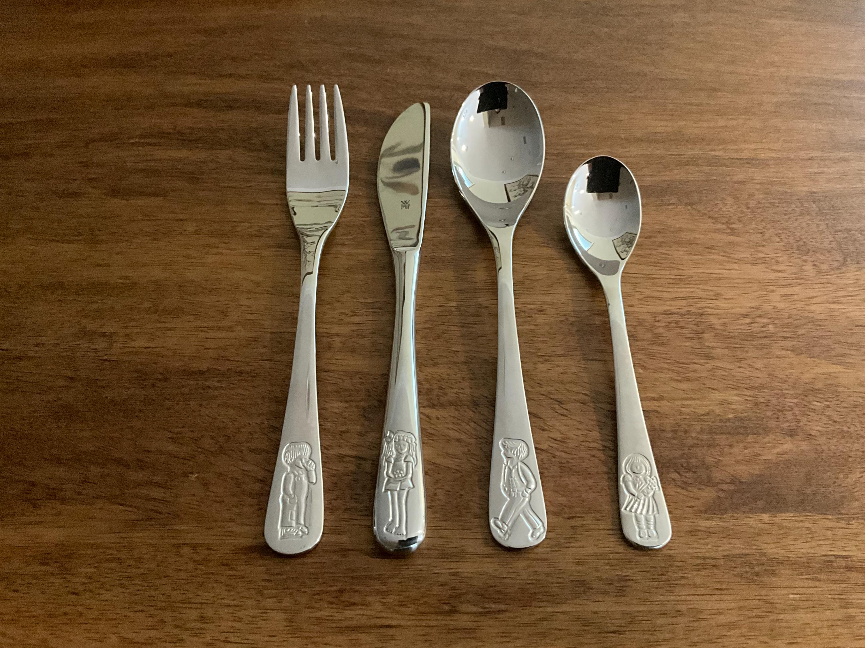 絵画　ミッキー＋ミニー 恋人達の銀食器 / Lover's silverware 絵画 ミッキー＋ミニー 恋人達の銀食器 / Lover's silverware