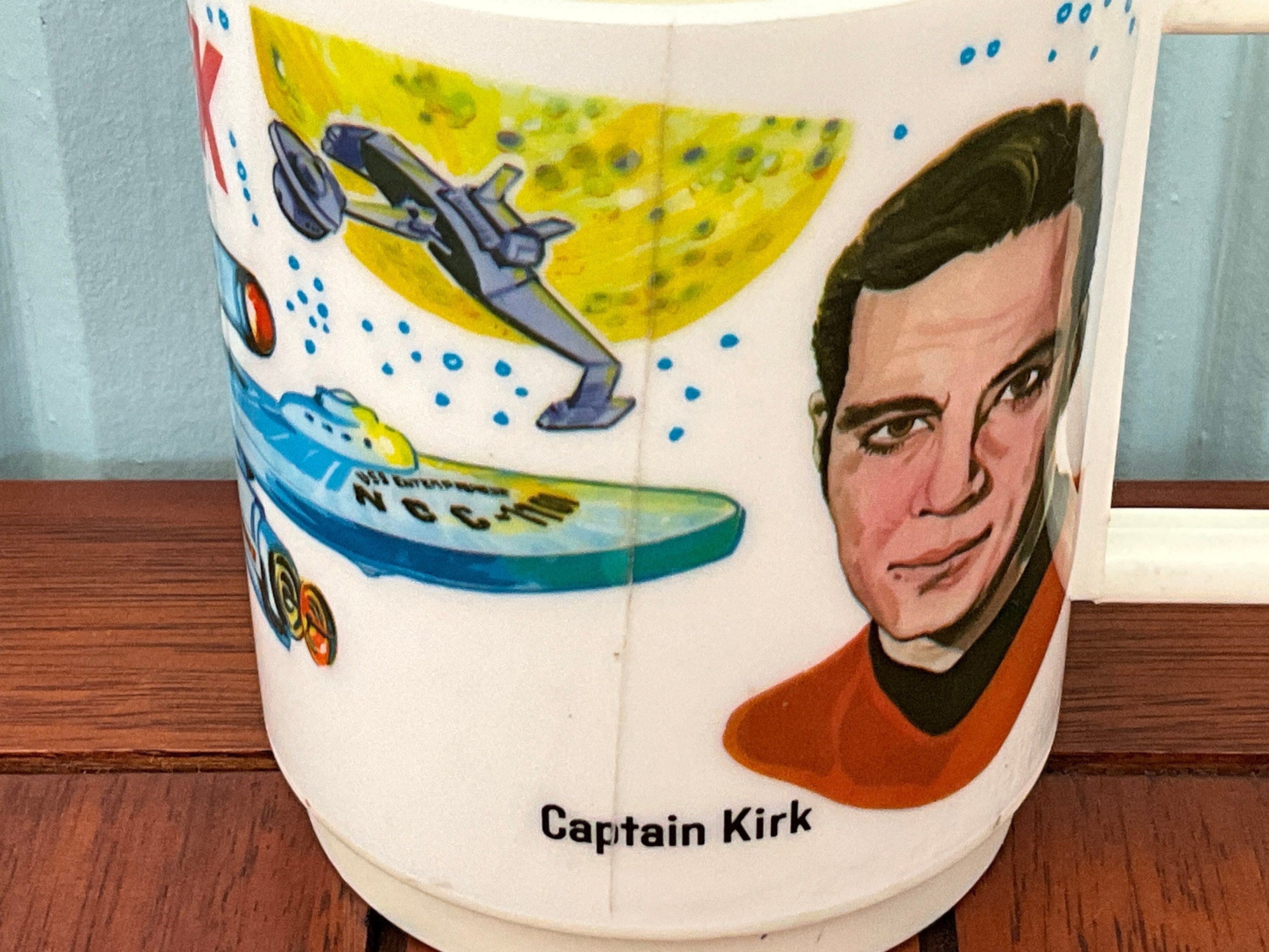 Vintage 1975 Deka Plastic Star Trek Cup / Mug - Captain Kirk