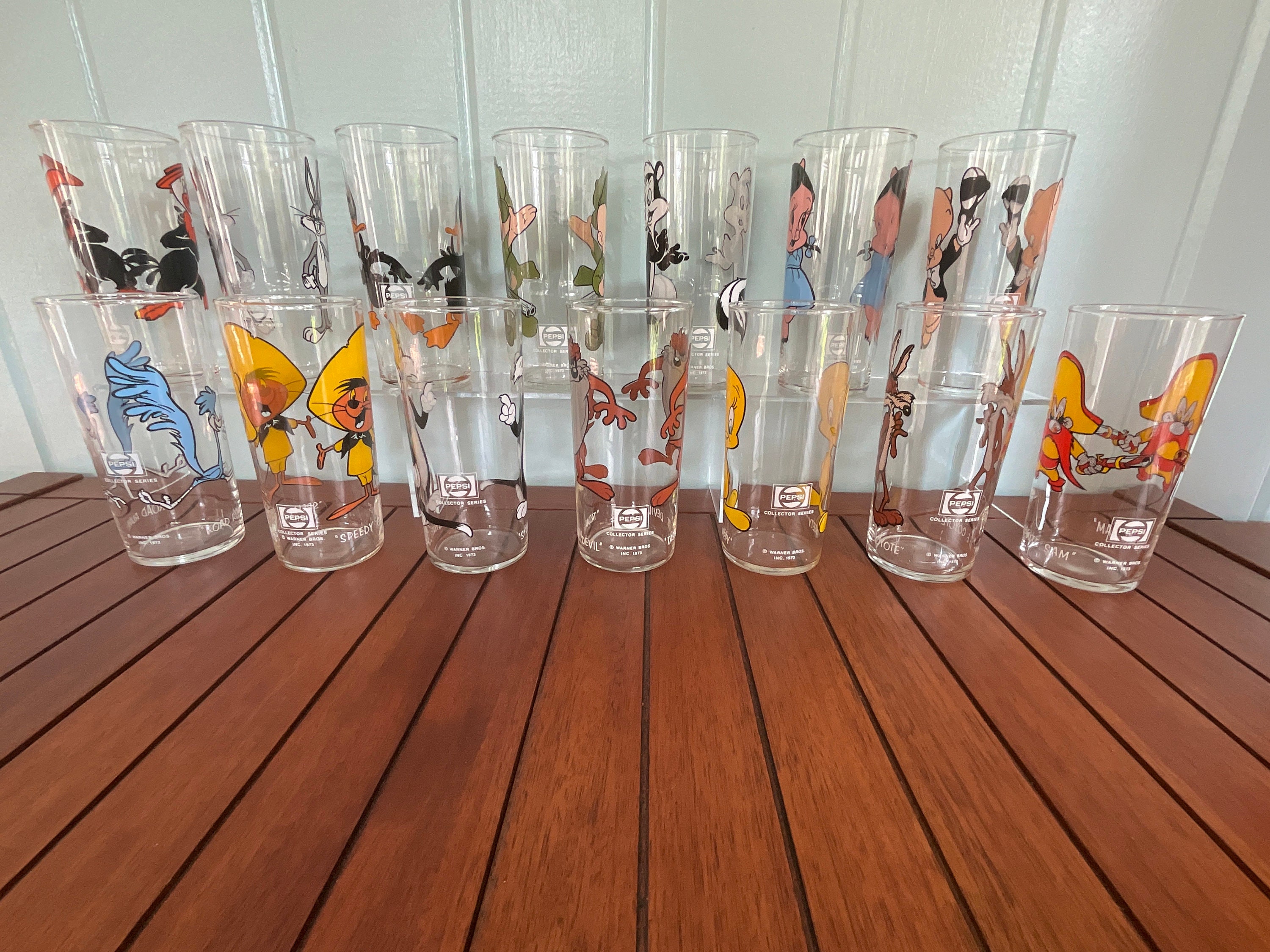 One 1973 Federal Looney Tunes Warner Brothers Pepsi Collector Series Glass  - Black / White Lettering, Logo on Side - Replacement Glasses - Etsy
