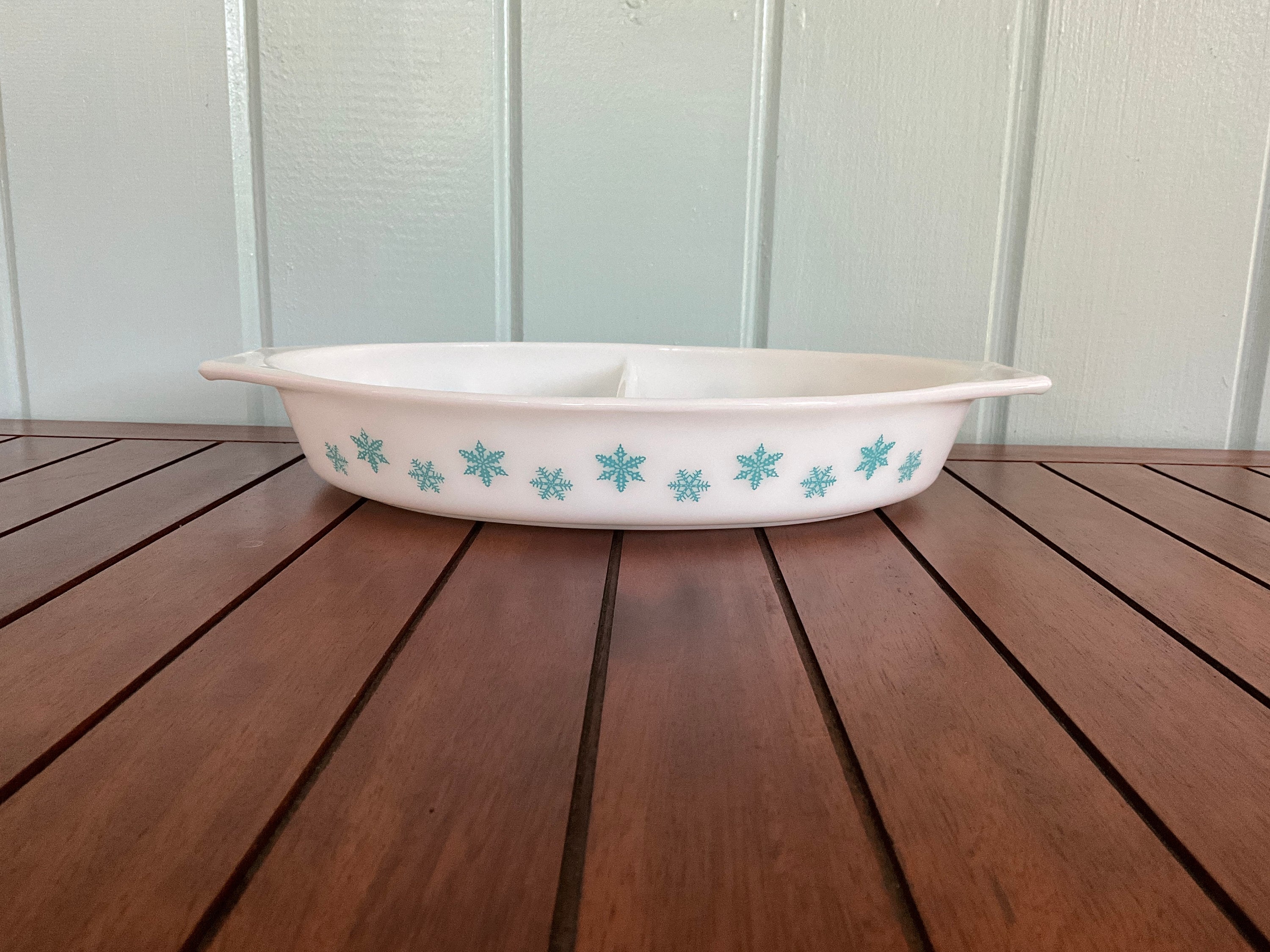 Pyrex Snowflake - Turquoise on White - Divided Casserole Dish - Etsy