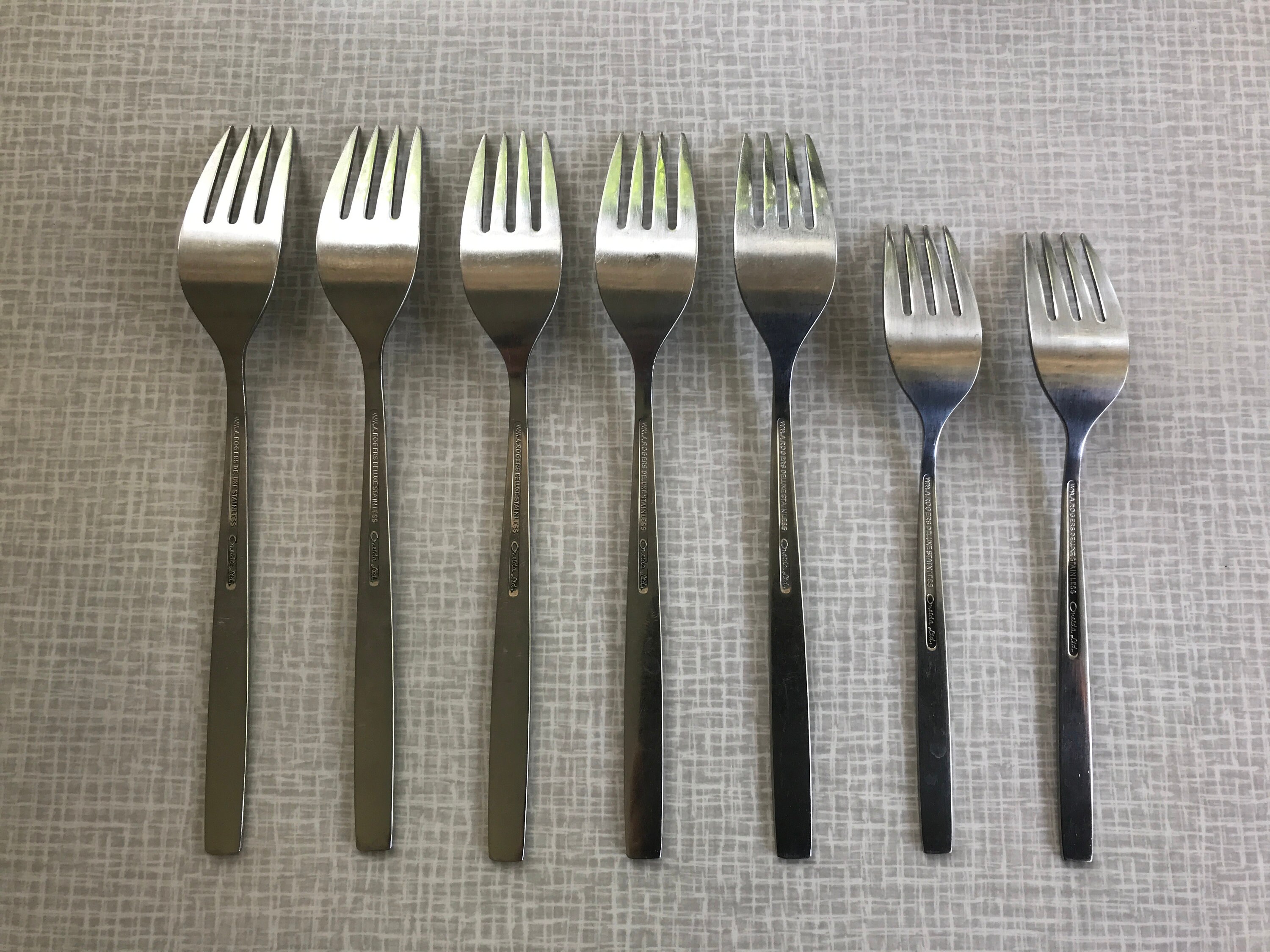 Oneida Rochestter WM A Rogers Deluxe Stainless Steel Oneida Ltd. Silverware / Flatware ...
