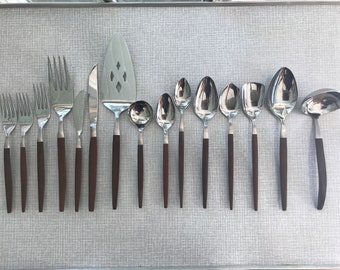 One Mid Century Danish Modern Ekco Eterna Canoe Muffin Faux Wood Handle Stainless Silverware / Flatware - Replacement Pieces