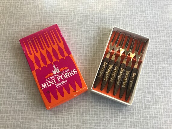 six forks tobacco Six Bronze Plated Walt Disney Disneyland Silverware / Flatware in Original  Box - Mini Forks