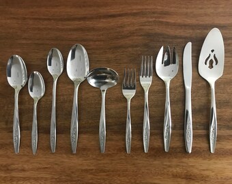 Flatware Flower Pattern Chapel Hill Vintage Superior Stainless USA Silverware Set Flatware Flower Pattern Chapel Hill Vintage Superior Stainless USA Silverware Set