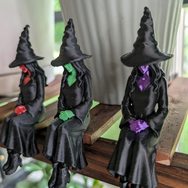 Décoration d'étagère sorcière | Décoration sorcière colorée | Décoration d'étagère Halloween | Accessoire gothique pour la maison | Cadeau pour les amoureux des sorcières | Décoration imprimée en 3D en PLA