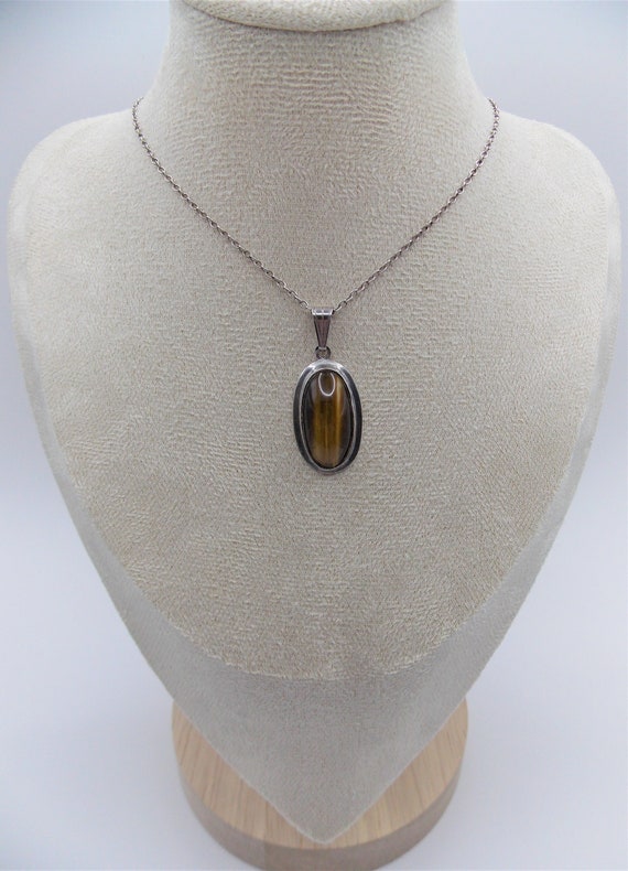 Vintage 1960's Silver Tigers Eye Necklace, Silver 