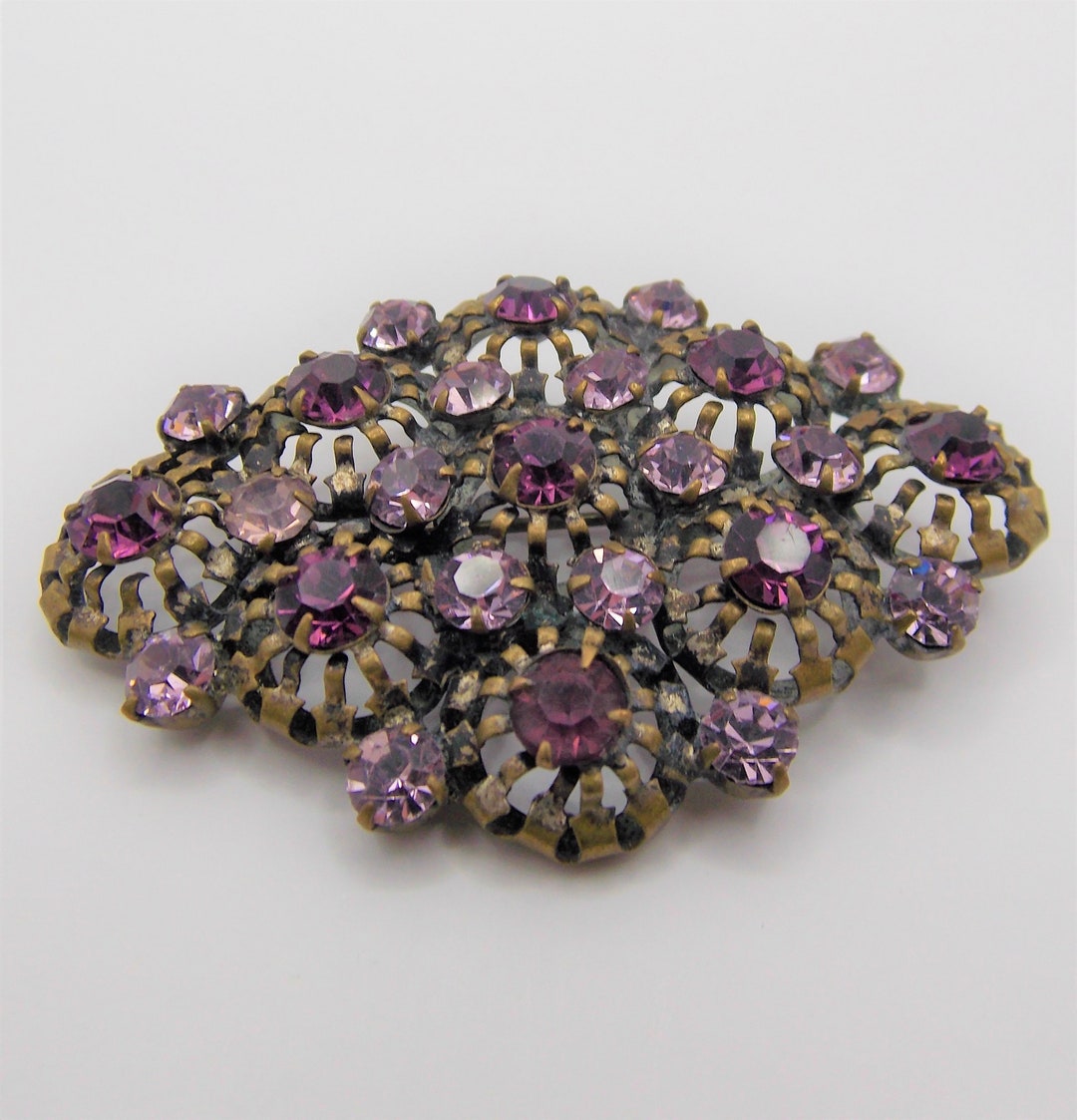 Vintage 1930's Two Tone Brooch, Lilac and Purple Gems, Brass Brooch, 1930's Glass Brooch, 1930's Jewelry, Fifties Brooch, 1950's - Etsy Vintage 1930's Two Tone Brooch, Lilac and Purple Gems, Brass Brooch, 1930's Glass Brooch, 1930's Jewelry, Fifties Brooch, 1950's - Etsy
