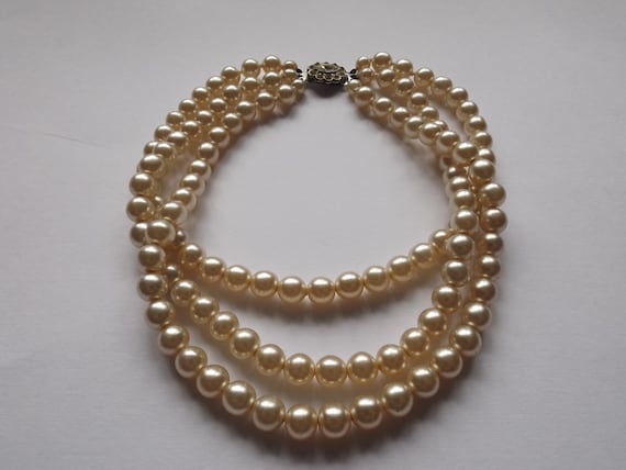 Vintage Faux Pearl Choker, Three Strand Choker, Pe