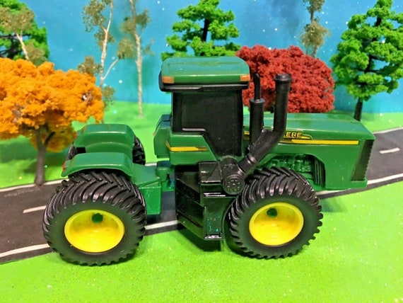 tomy john deere farm set
