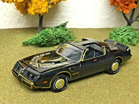 trans am in smokey and the bandit 2