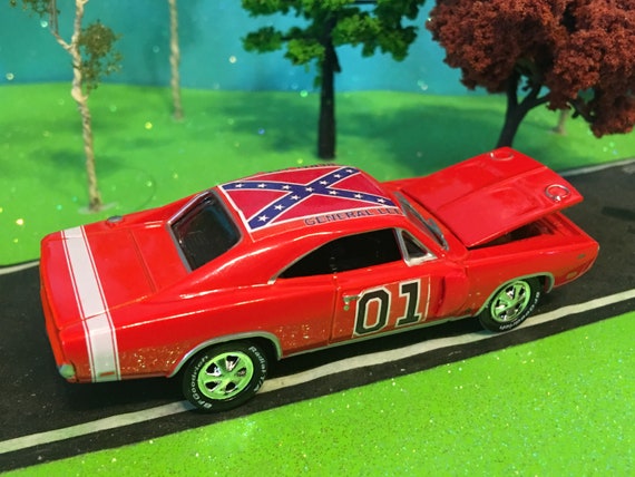 ertl 1:64 The Dukes of Hazzard #01 general lee dodge charger die cast Beautiful 