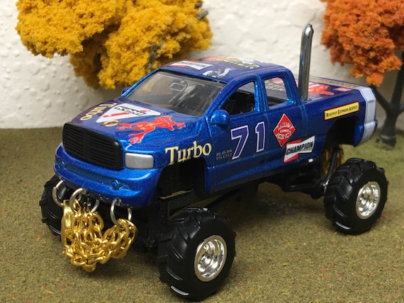 1 64 Custom Lifted 2003 Dodge Ram 1500 Tricked Out Sweet Farm Toy Truck