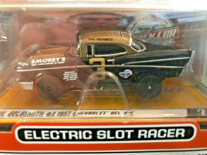 Paul Goldsmith 2568 Car 3 Auto World Slot Car Smokey/'s 1957 Chevrolet Bel Air