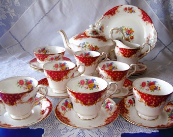 Immaculate PARAGON RED ROCKINGHAM Tea Set, Perfect