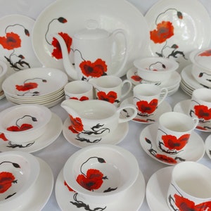 SUSIE COOPER Corn Poppy Dinner and Tea Set Wedgwood 61 pieces CORNPOPPY image 2