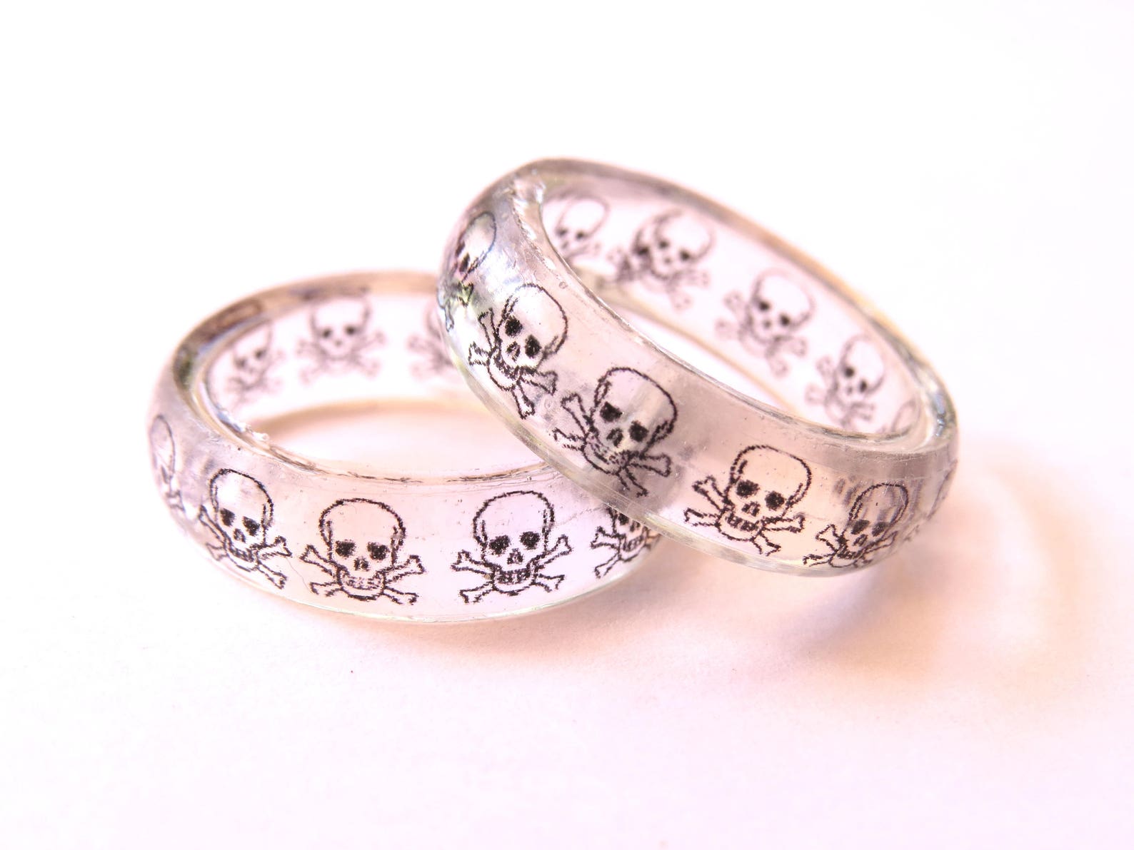 Gothic Wedding ringBeautiful Handmade Resin Skulls Ring Etsy