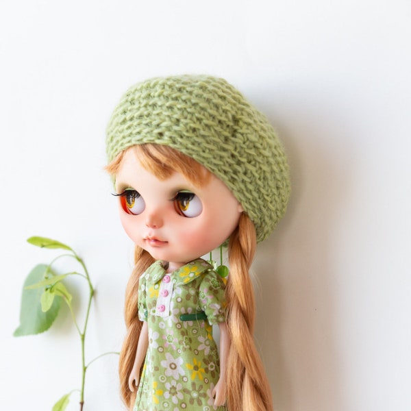Blythe doll lime-green mohair hat, blythe doll beret