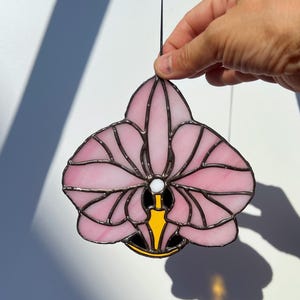 Attrape-soleil orchidée en vitrail