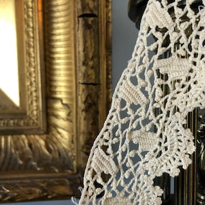 178 cm Crochet Lace Trim, Pale Coffee Colour
