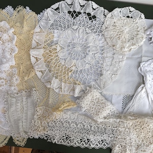 Crafting Pack of Vintage Lace Items