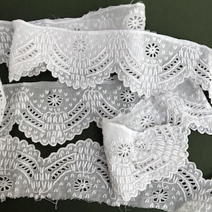 Broderi Anglaise-kant, hantverksmaterial från 1800-talet/1900-talet