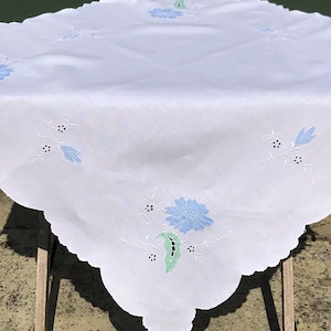 Small Irish Linen Tablecloth Embroidered and Appliquéd 83.8 cm square
