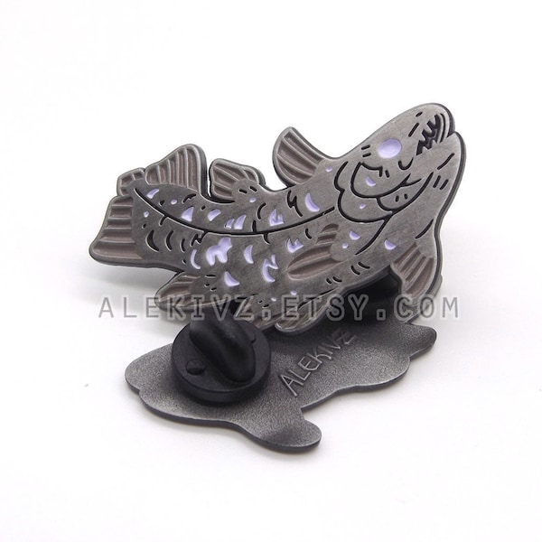 COELACANTH . Living Fossil Fish . Enamel Pin