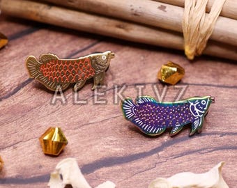 AROWANA . Gold . Rainbow . Enamel Pin