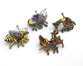 CAROUSEL BUGS . Insect Pin Set . Beetle . Mantis . Wasp . Cicada