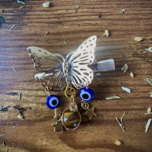 Tigers EyeS ~ Butterfly Hair Clip / Butterfly Hair Accessories / Hair Accessories / Hair Jewelry / Crystal Accessories / Crystal Hair Clip