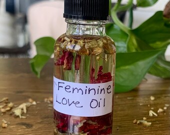 Feminine Love Ritual Oil, Anointing Oils, Candle Oils, Bath Oil, Spell Work, Gifts for Her, Wicca, Wiccan, Altar Tools, Candle Magic