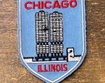 Chicago Illinois Vintage Souvenir Travel Patch from Voyager