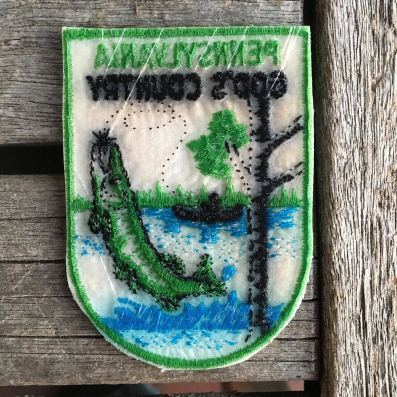 Pennsylvania God/'s Country Vintage Souvenir Travel Patch from Voyager