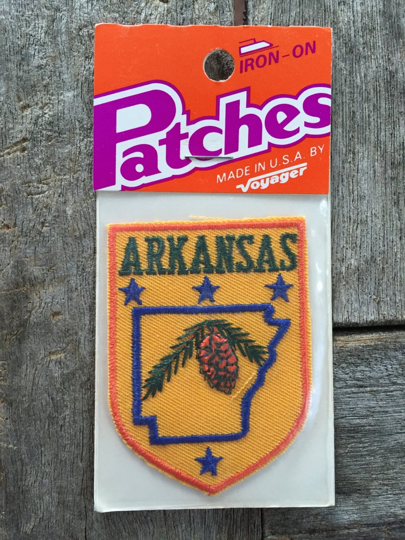 Arkansas Vintage Souvenir Travel Patch from Voyager image 2