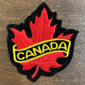 Kanada Rotes Ahornblatt Vintage Reise Souvenir Patch von Dress Cress Embroidery Emblems (9,5 x 7,5 cm)
