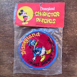 Disneyland Donald Duck Vintage Souvenir Travel Patch