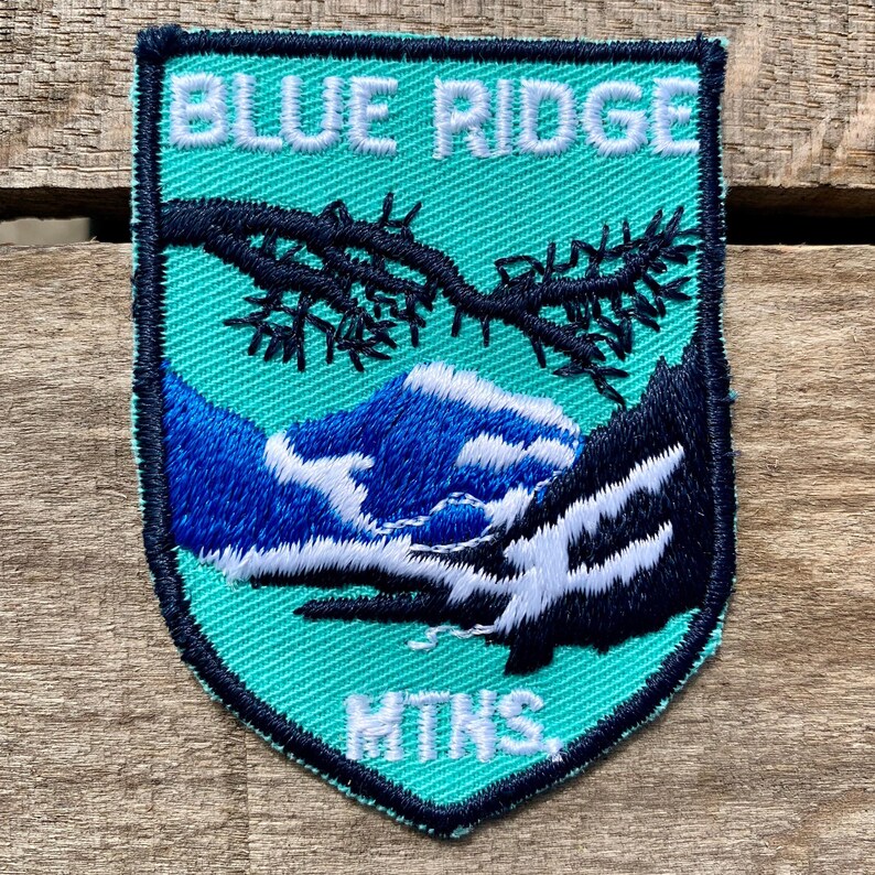 Blue Ridge Rifles Patch Blue Ridge Parkway, Virginia Vintage Souvenir Travel Patch From Voyager ...