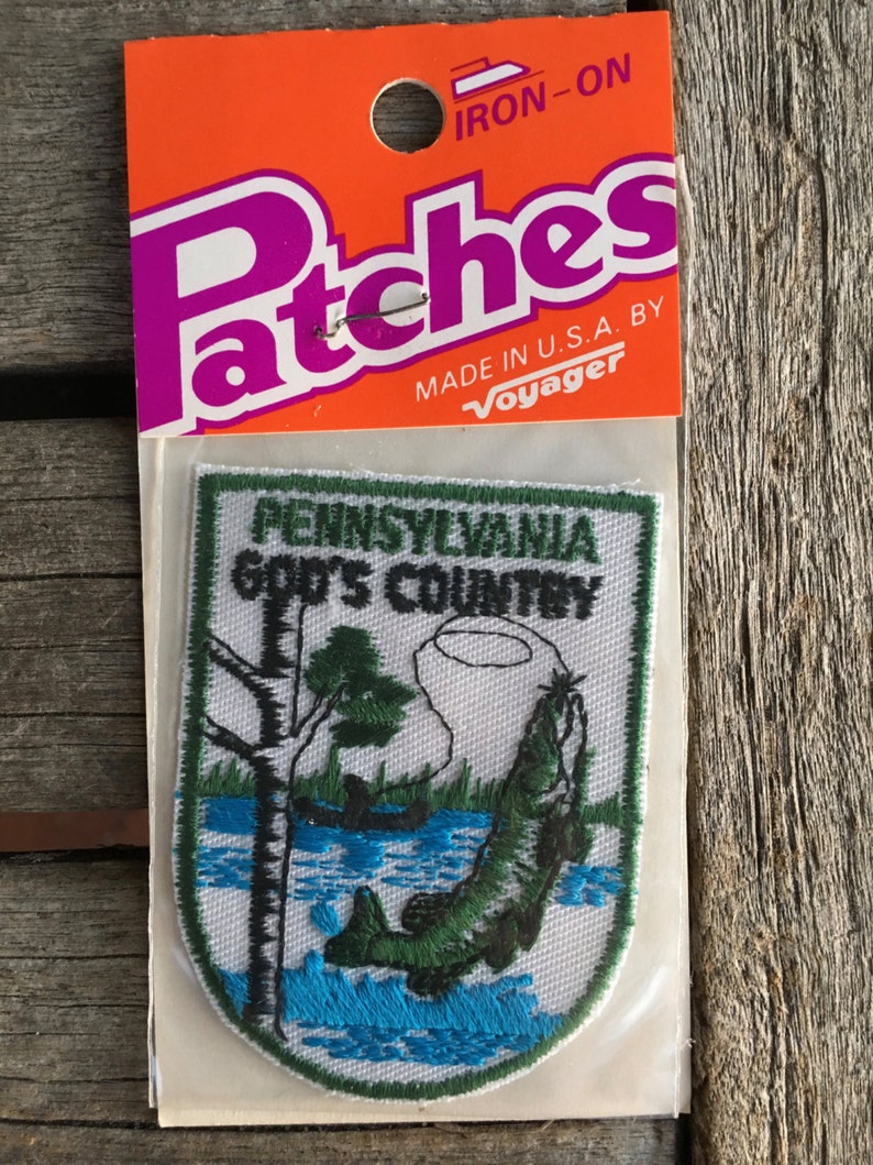 Pennsylvania God/'s Country Vintage Souvenir Travel Patch from Voyager