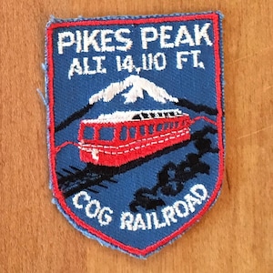 Pike&#39;s Peak Colorado Cog Railroad Vintage Travel Souvenir Patch from Voyager