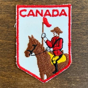 Canada Vintage Travel Souvenir Patch by Dress Crest Embroidery